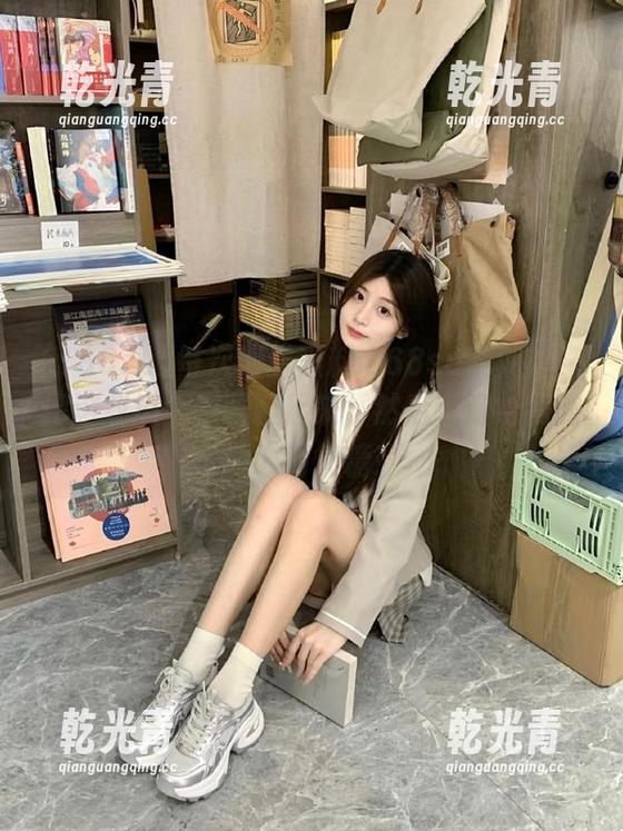 每次滑进黑料.168su我就想：把这些瓜全都收藏起来，然后专门给我的坏心情加糖！