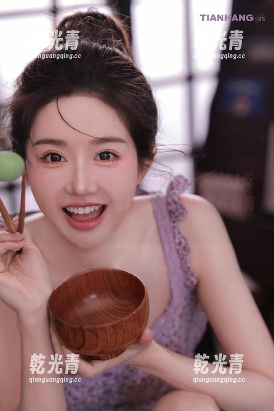 发布了一些重磅八卦，‘51吃瓜全网’简直就是福音，心里默默在盘算利弊！