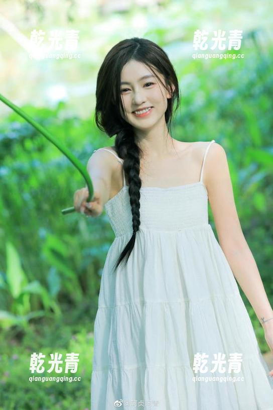 51吃瓜 想要在51吃瓜的网址上刷视频,结果...这网速真是欲哭无泪!