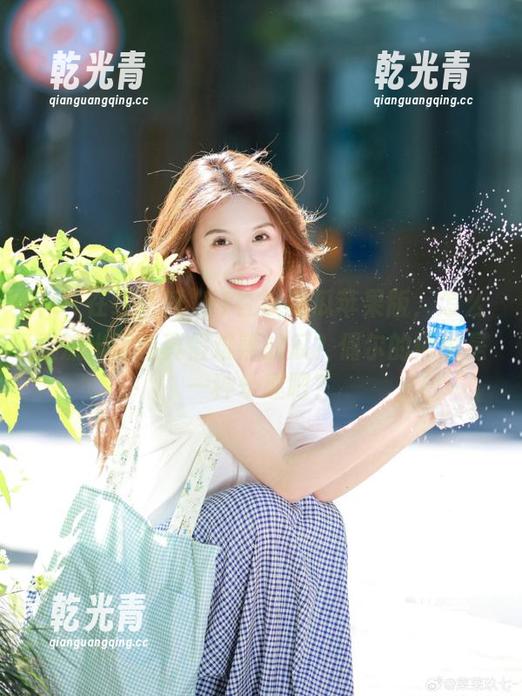 51在线吃瓜苹果版，怎么又流出这些真假难辨的瓜？偶尔的懵也是一种乐趣吧？
