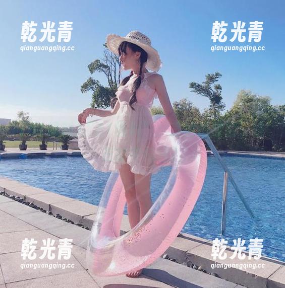 “51爆料”：直达瓜甜蜜，谁在暗中偷瞄？