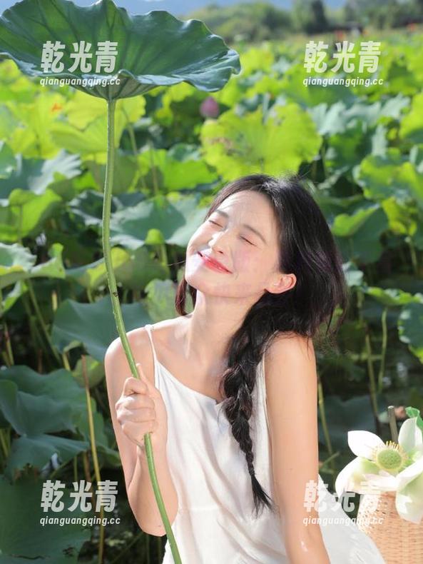 66吃瓜安卓版：黑料如此丰富，吃瓜群众快来品尝！