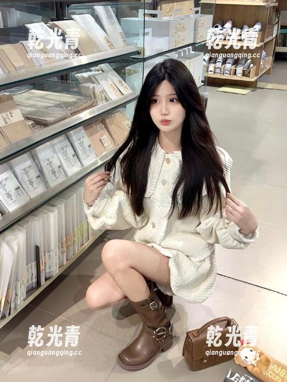 在91吃瓜中心探险：视频里的奇葩瞬间总能勾起我的好奇心。