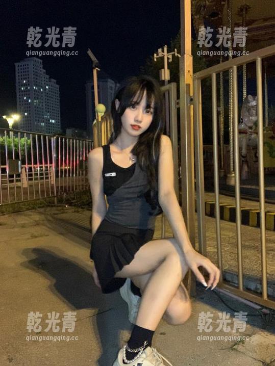 91吃瓜中心 91吃瓜中心的网页,里面的故事简直就是现代版的“迷失”,我都跟不上节奏了。