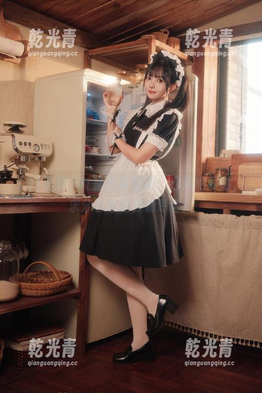 91黑料苹果版：吃瓜的同时，求分享你的神仙评论！