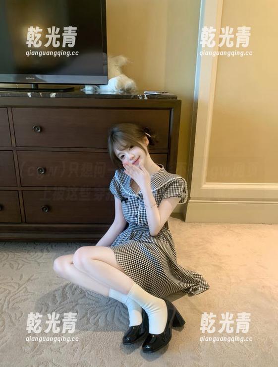 只想问一下，谁能不在cgw网页上被这些穿插着的秘密吸引到呢？