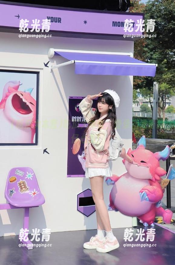 吃瓜大本营，登录后准备狗仔心态！