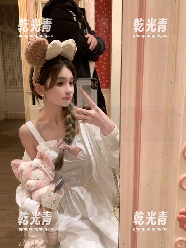 黑哥扒料在线：今天的热点，简直是扫了一锅瓜！