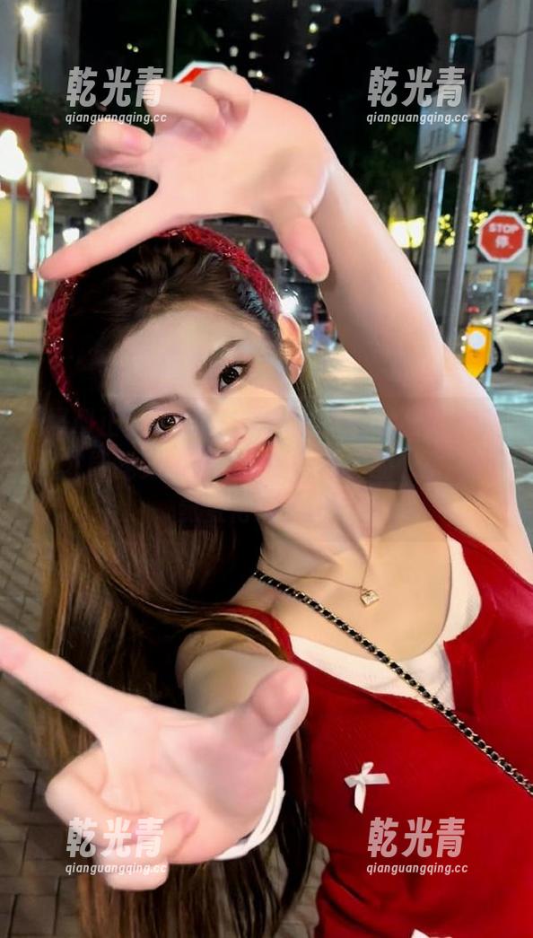 只在“97黑料正能量”网站，才能找到如此离谱而又真实的故事，感觉变得嫉妒了！