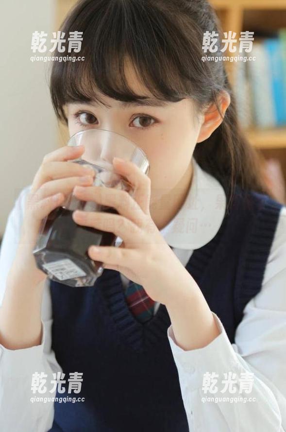 黑料正能量网址，果真是个宝藏吗？我有个疑问…